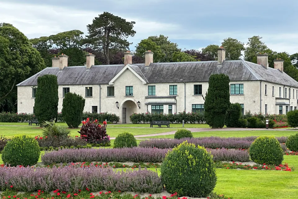 House landscape jigsaw puzzle