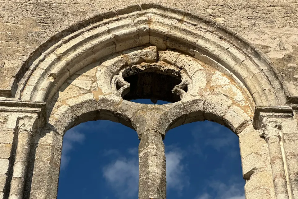 Stone window jigsaw puzzle